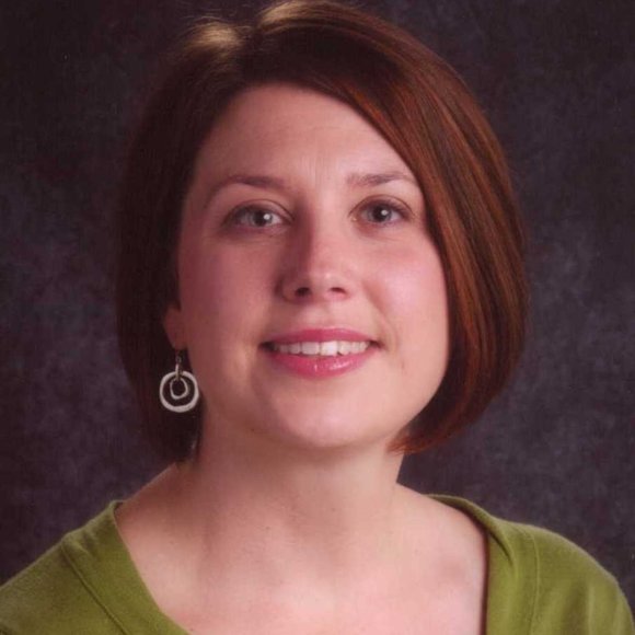 Meet your Posher, Jennifer - Picture 2 of 2